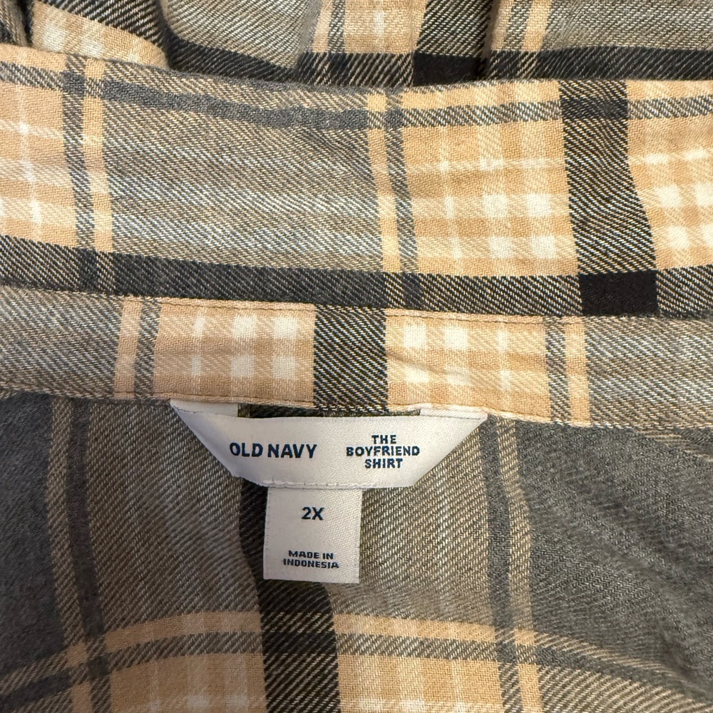Old Navy Beige and Gray Plaid Shirt